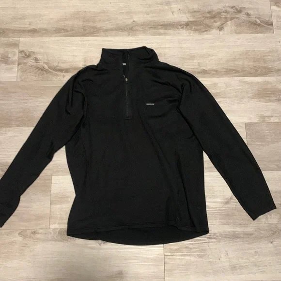 Patagonia Black Lightweight Thermal Quarterzip - Picture 1 of 2